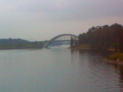 Pont sur la Moskva