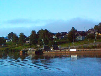 054bateau village 2